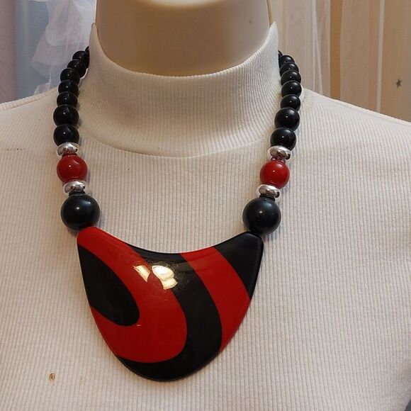 Vintage Jewelry - Vintage Red Black Oversized Plastic Pendant Beaded Statement Necklace